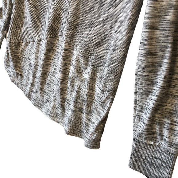 Kuhl Henley Top Pullover Women M Svenna #8339 KUHL Gray White Spacedye Stripe - Picture 4 of 10